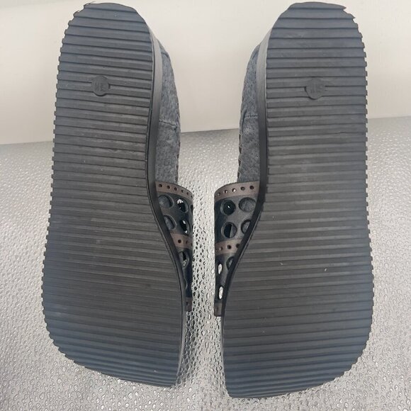 Naked Feet Women's Black/Gray Sandals 6.1/2M - Picture 5 of 7